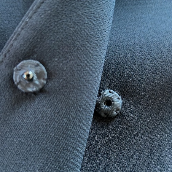 Tahari beautiful 2 piece embellished jacket and skirt size 14 - Picture 10 of 11